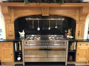 Granite and wood: Our recent project in collaboration with the Handmade Kitchen Company